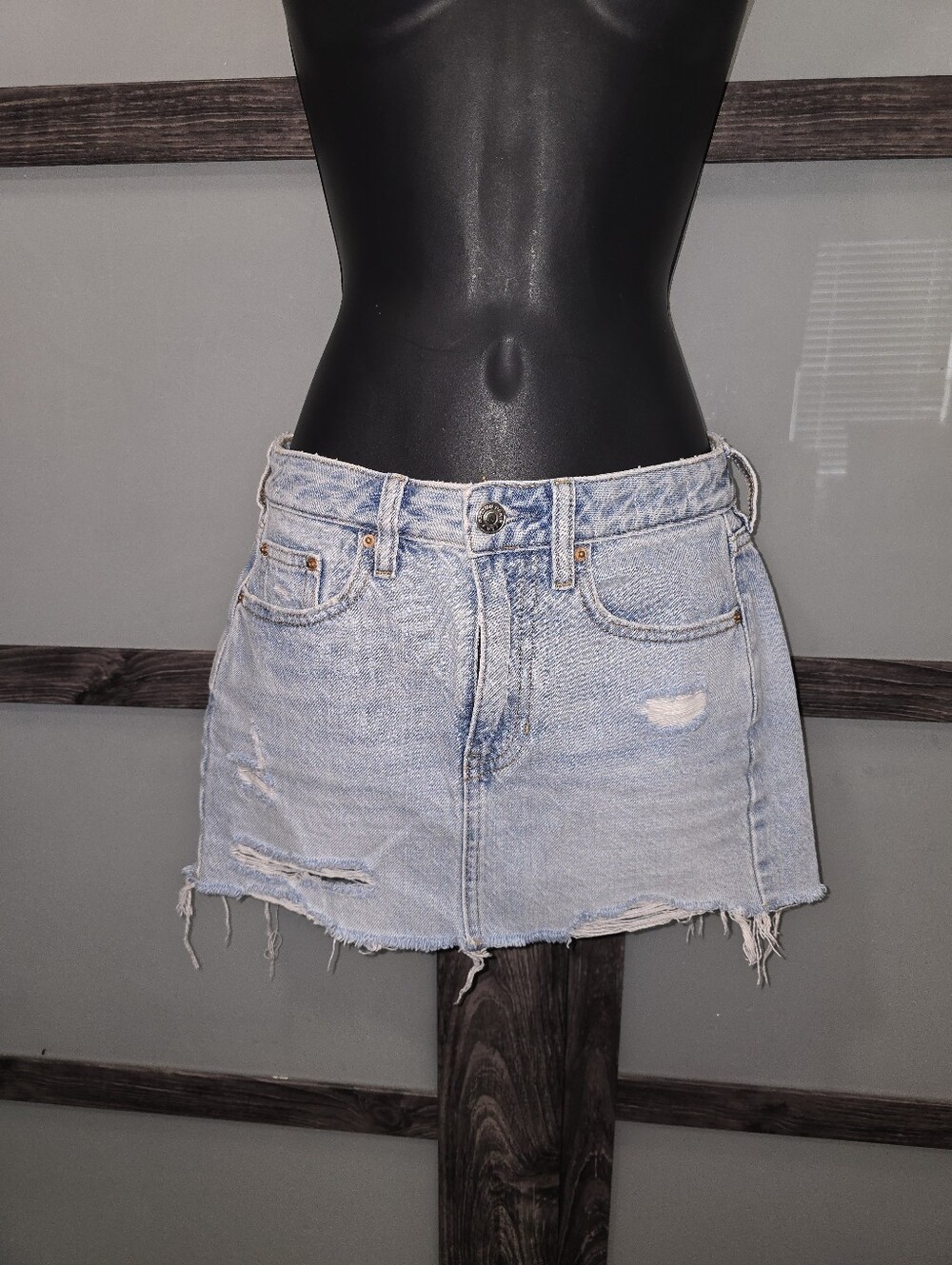 PacSun Bella Mid Rise Denim Mini Skirt Sz 23
